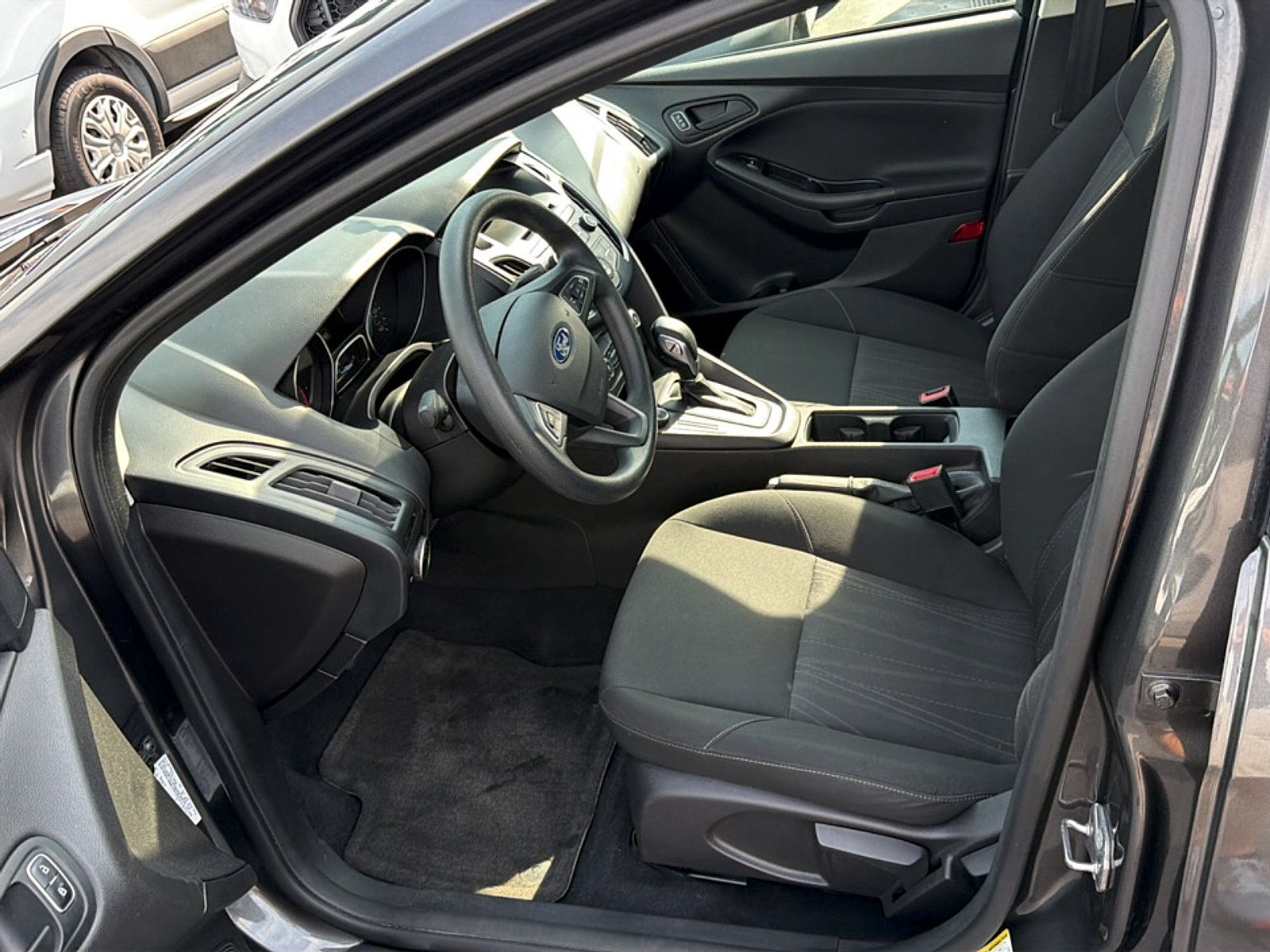Used 2015 Ford Focus S FWD image 9