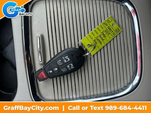 Used 2019 Dodge Grand Caravan SXT image 27