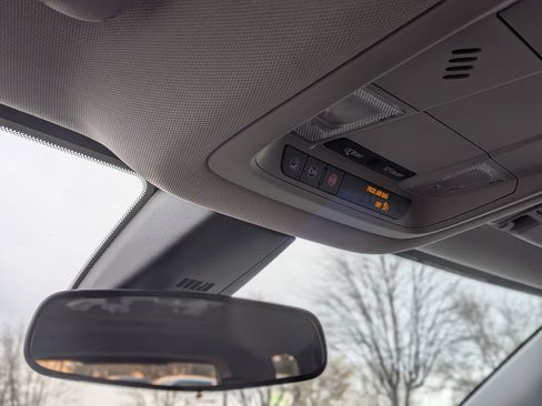 Certified 2021 GMC Acadia SLE w/ Driver Convenience Package image 31