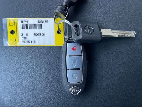 New 2026 Nissan Frontier S image 21