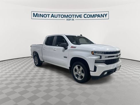 Used 2020 Chevrolet Silverado 1500 RST w/ Texas Edition AWD/4WD image 2