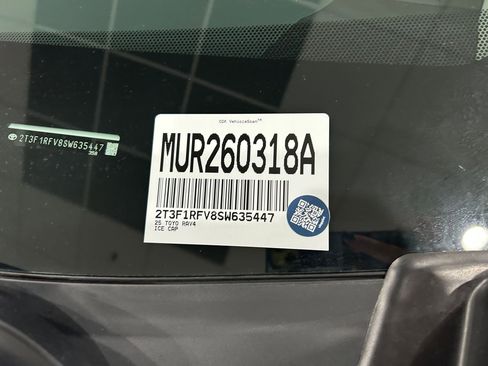 Used 2025 Toyota RAV4 LE image 31