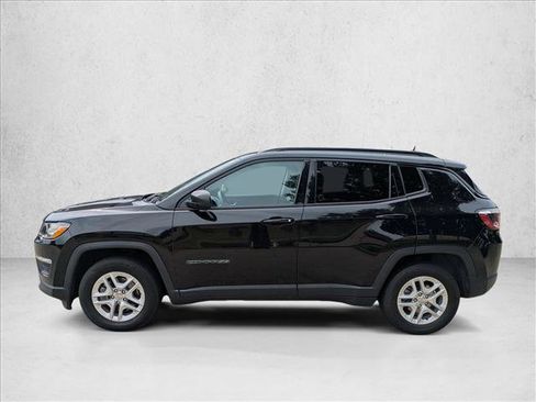 Used 2018 Jeep Compass Sport w/ Tech Group FWD image 8