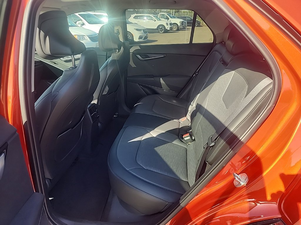 Used 2023 Kia Niro Wave FWD image 19