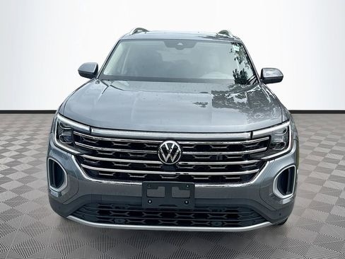 Used 2025 Volkswagen Atlas SEL AWD/4WD image 2