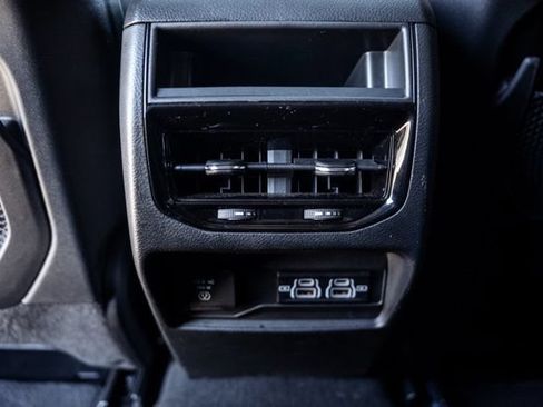Used 2025 Jeep Grand Cherokee Altitude AWD/4WD image 31