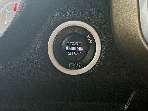 Used 2024 RAM 2500 Laramie image 27