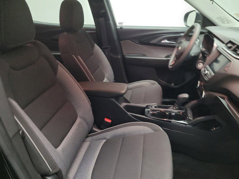 Used 2023 Chevrolet TrailBlazer LS FWD image 21