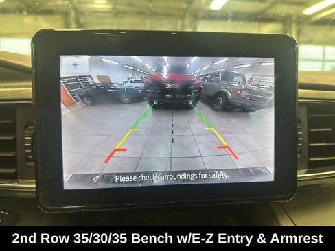 Used 2020 Ford Explorer XLT w/ Equipment Group 202A AWD/4WD image 22