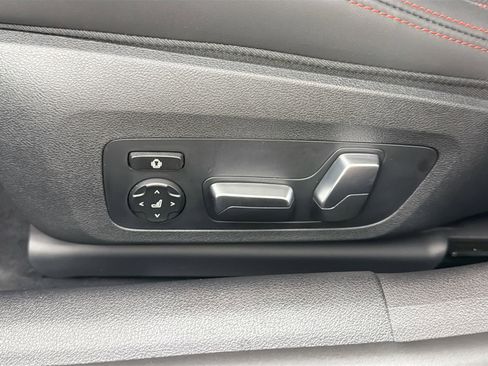 New 2026 BMW M850i xDrive image 19