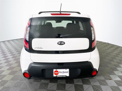 Used 2016 Kia Soul w/ Convenience Package FWD image 7