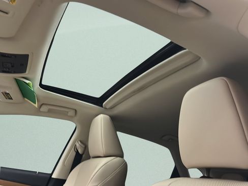 Used 2022 Lexus RX 350 AWD w/ Premium Package image 14