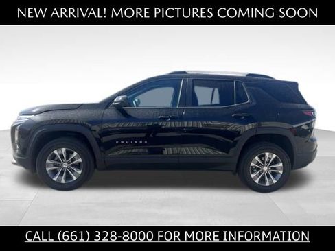 Used 2025 Chevrolet Equinox LT w/ Convenience Package II FWD image 2