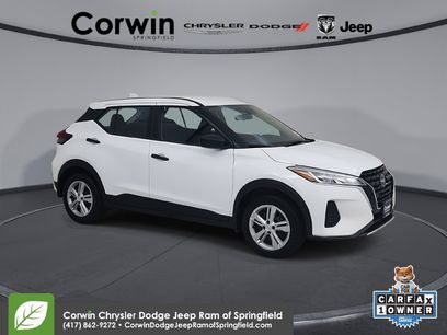 Used 2025 Nissan Kicks Play S