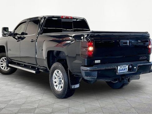 Used 2016 Chevrolet Silverado 2500 High Country w/ Duramax Plus Package AWD/4WD image 4