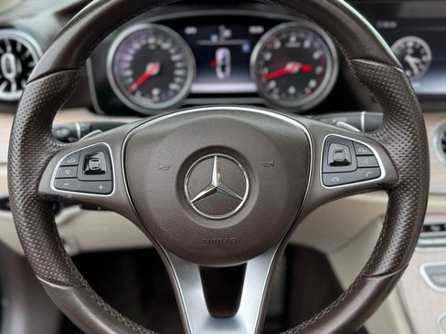 Used 2018 Mercedes-Benz E 400 E 400 Cabriolet 2D image 32