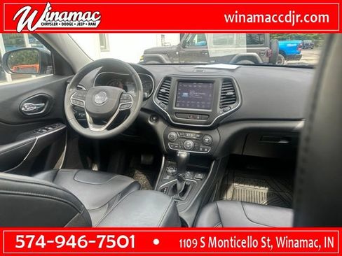 Used 2022 Jeep Cherokee Latitude Lux w/ Sun & Sound Group AWD/4WD image 2
