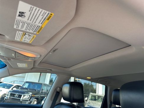 Used 2013 INFINITI JX35 AWD w/ Premium Pkg image 44