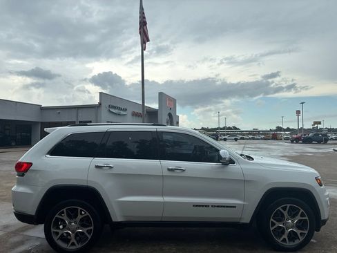 Used 2019 Jeep Grand Cherokee Limited w/ Luxury Group II AWD/4WD image 6