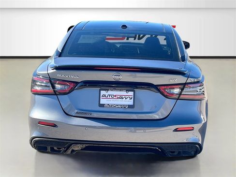 Used 2023 Nissan Maxima SR w/ Sport Mat Group image 6
