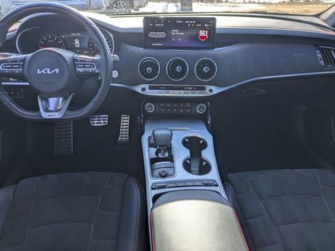 Used 2023 Kia Stinger GT2 image 16