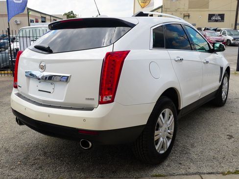 Used 2016 Cadillac SRX Luxury w/ Driver Awareness Package image 7