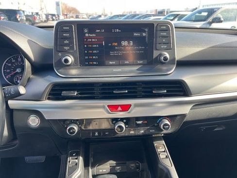 Certified 2021 Kia Telluride S image 17