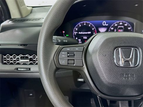 Certified 2025 Honda Accord SE image 8