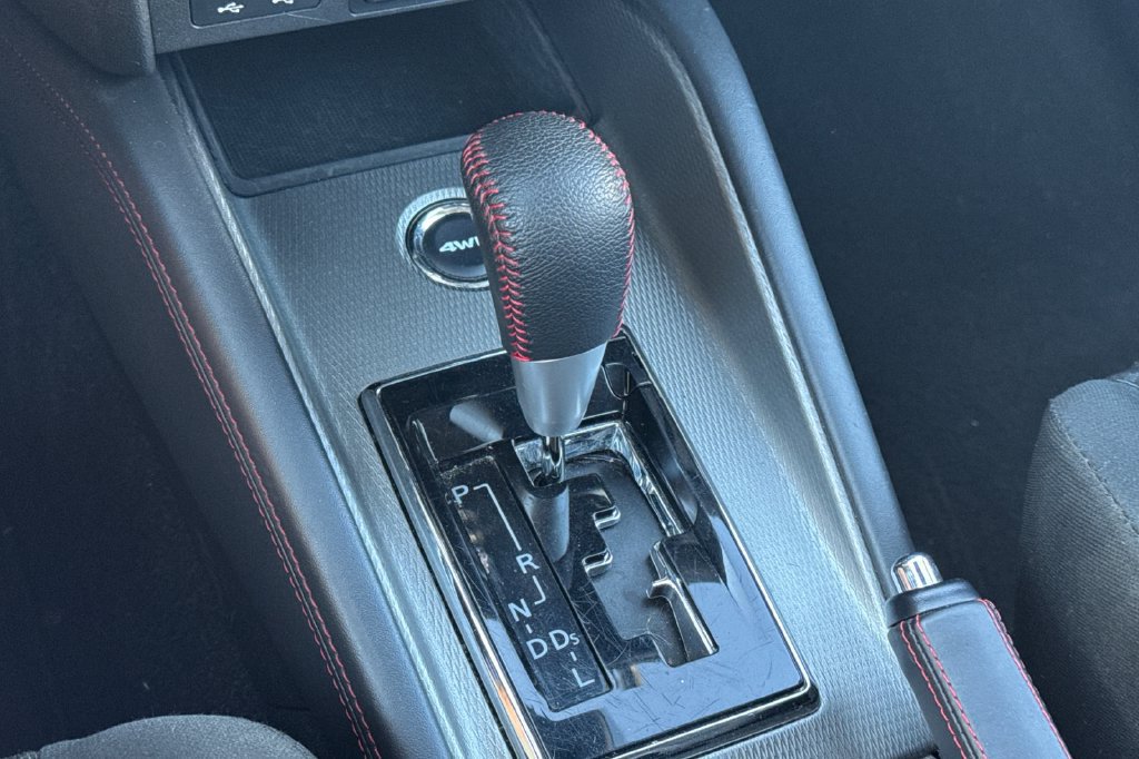 Used 2025 Mitsubishi Outlander Sport ES AWD/4WD image 27