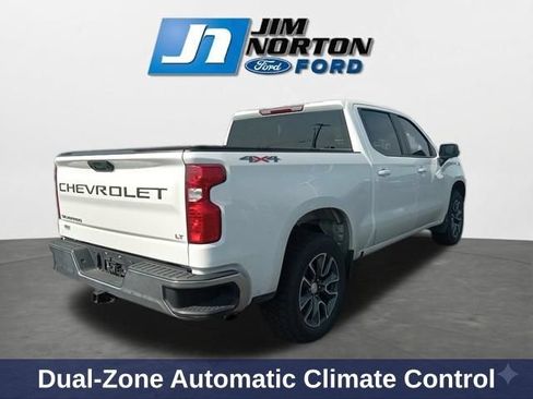Used 2022 Chevrolet Silverado 1500 LT AWD/4WD image 11