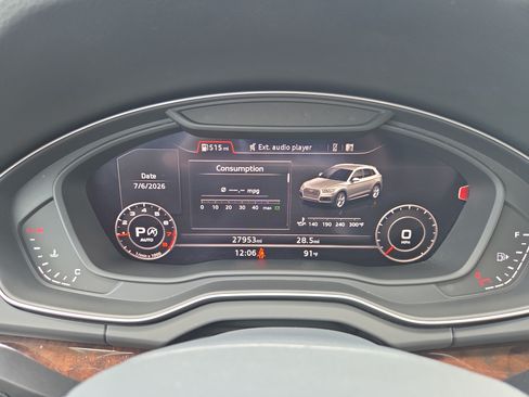 Used 2018 Audi Q5 Prestige w/ Prestige Package AWD/4WD image 11
