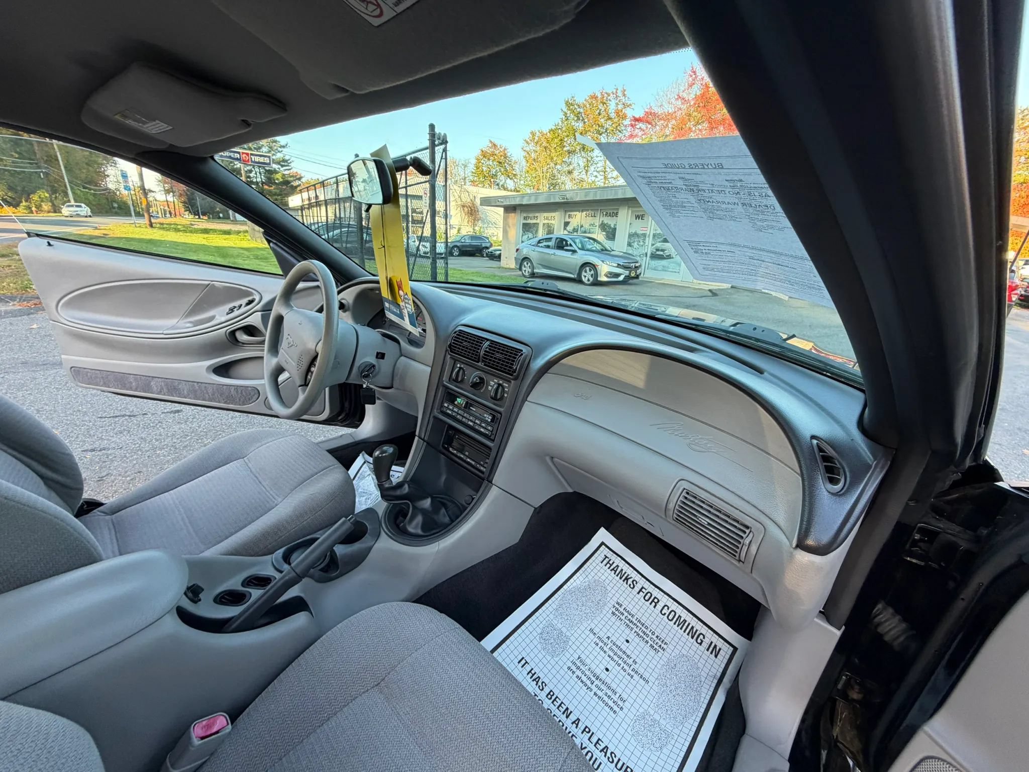 Used 1999 Ford Mustang Coupe RWD image 12