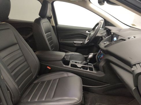 Used 2019 Ford Escape SEL AWD/4WD image 21