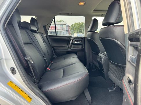 Used 2015 Toyota 4Runner 4WD image 18