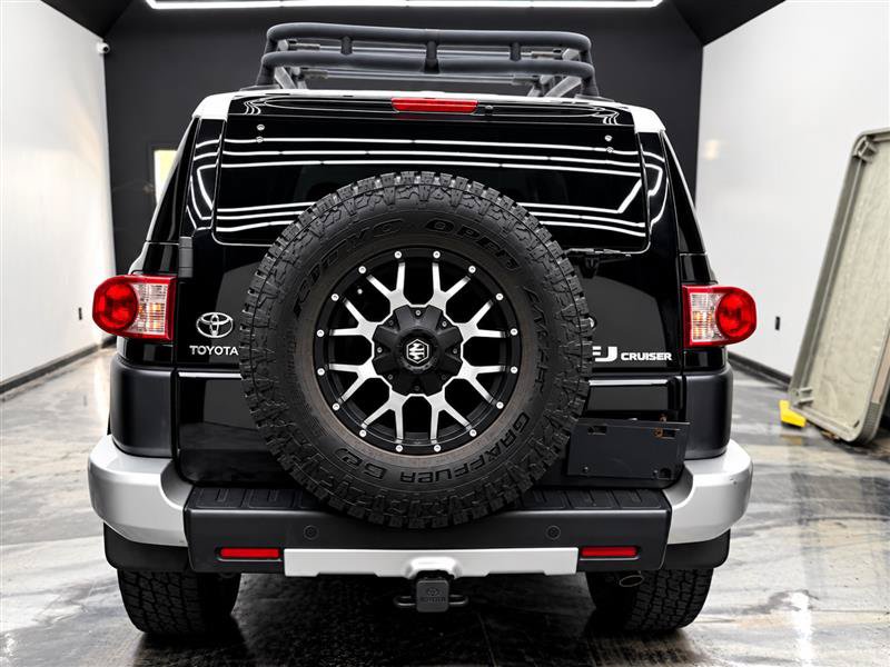 Used 2010 Toyota FJ Cruiser 4WD w/ Upgrade Pkg 2 image 5