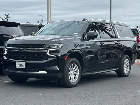 Used 2023 Chevrolet Suburban LS w/ Driver Alert Package image 9