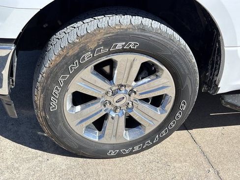 Used 2020 Ford F150 XLT w/ Equipment Group 302A Luxury image 11