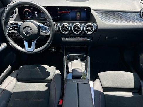Certified 2022 Mercedes-Benz GLA 250 4MATIC image 13