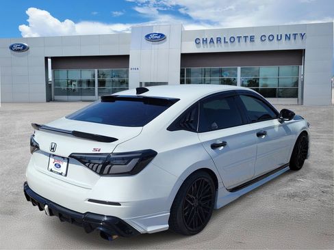 Used 2023 Honda Civic Si image 4