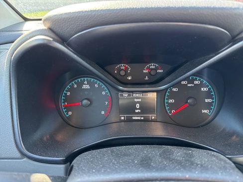 Used 2015 Chevrolet Colorado W/T image 9