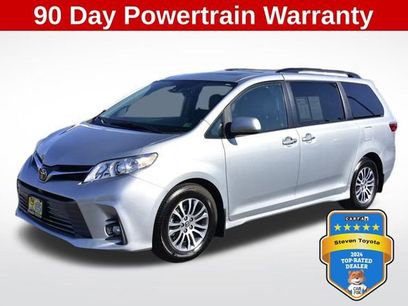 Used 2019 Toyota Sienna XLE