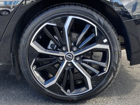 Used 2025 Nissan Altima 2.5 SR image 7