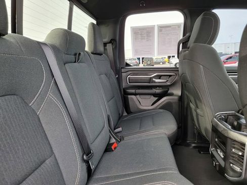 Used 2021 RAM 1500 Big Horn AWD/4WD image 16