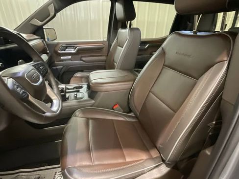 Used 2024 GMC Sierra 1500 Denali image 10