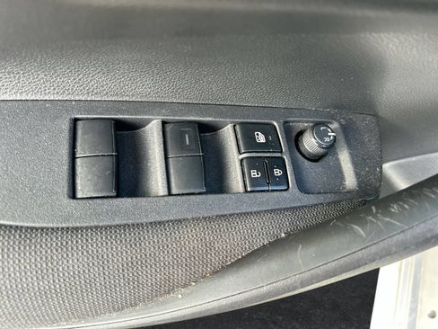 Used 2023 Toyota Corolla LE FWD image 12