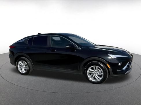 Used 2025 Buick Envista Preferred image 8