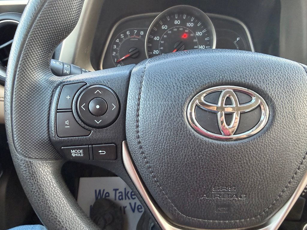 Used 2015 Toyota RAV4 XLE FWD image 20