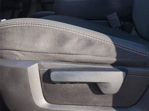 Used 2021 RAM 2500 Tradesman image 11