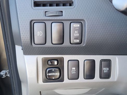 Used 2014 Toyota Tacoma 4x4 Double Cab w/ TRD Sport Package image 26