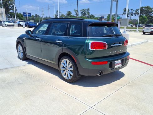 Used 2016 MINI Cooper Clubman FWD image 6